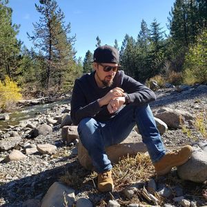 Meet your Posher, Chris